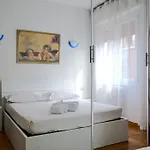 Xenia - Cozy Near Porta Romana Lägenhet Milano